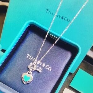 Tiffany & Co Silver Heart Pendant Necklace